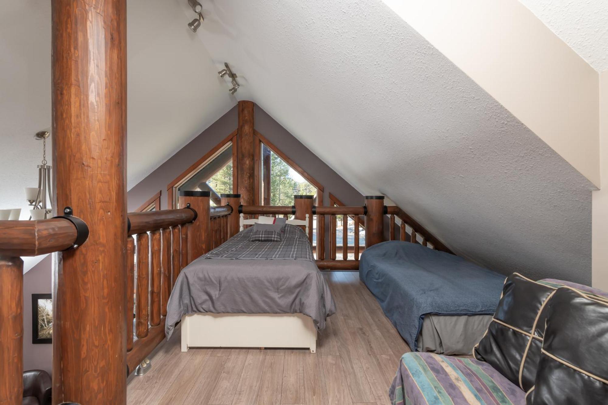 Raven Villa Valemount Exteriör bild