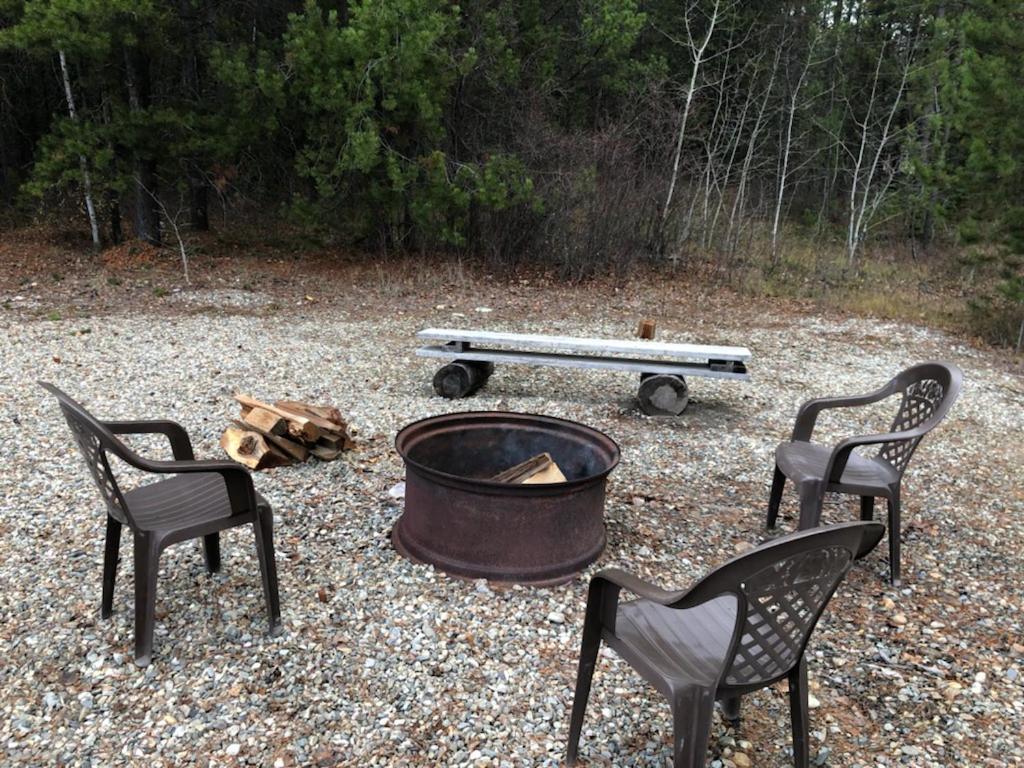 Raven Villa Valemount Exteriör bild